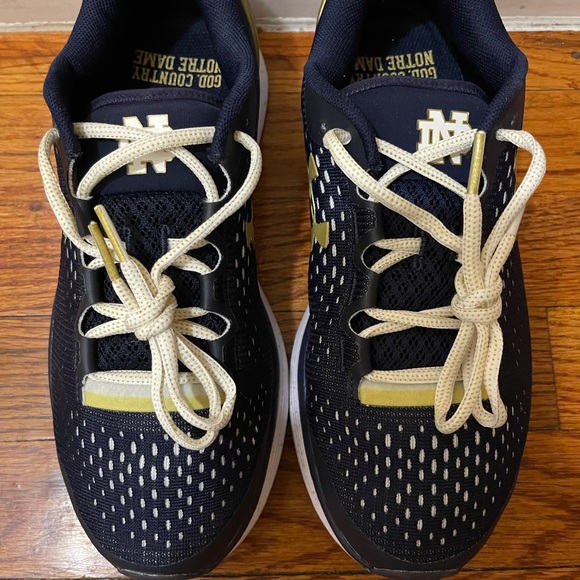 Under armor charged - Picture 2 of 2